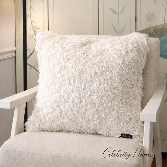 Celebrity Home Other - Celebrity Home,Perfect!Stunning Ivory Shag EyelashThrow Pillow 22x22,(MSRP $129)